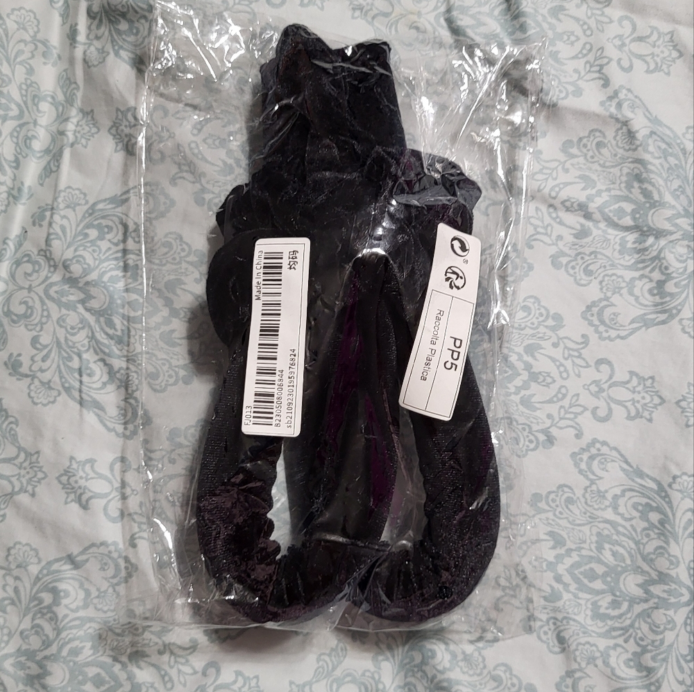 5 Items For $25 Heatless curls